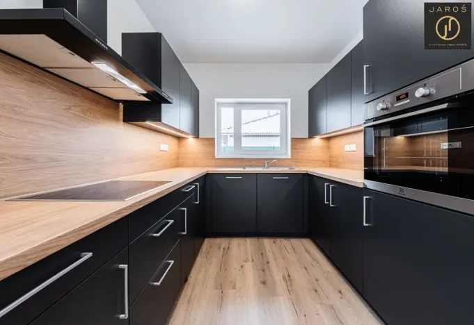 Prodej rodinného domu, Velvary, Svatojiřská, 93 m2