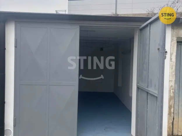 Pronájem garáže, Mělník, 21 m2
