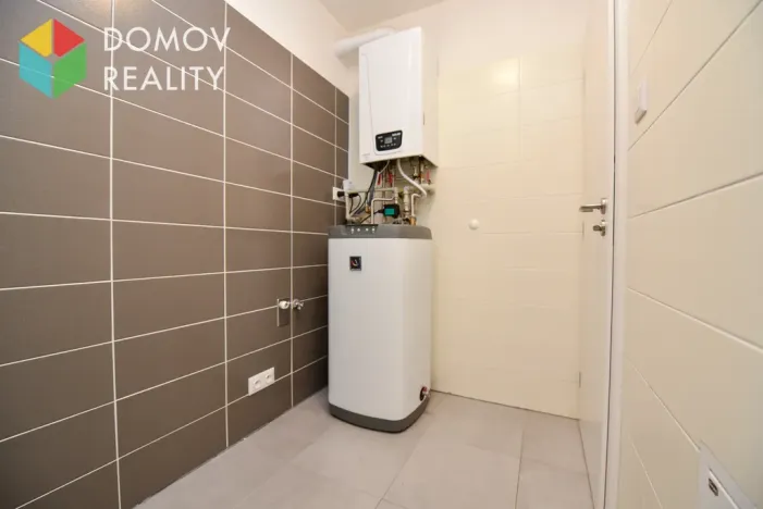 Pronájem rodinného domu, Králův Dvůr - Levín, Na Výsluní, 78 m2