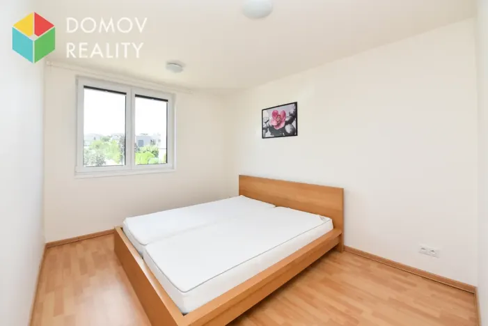 Pronájem rodinného domu, Králův Dvůr - Levín, Na Výsluní, 78 m2