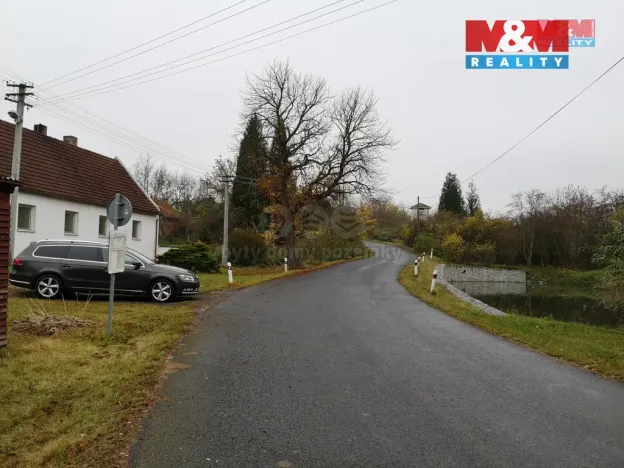 Prodej pozemku, Měcholupy, 611 m2