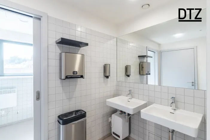 Pronájem kanceláře, Liberec - Liberec II-Nové Město, Chrastavská, 23 m2