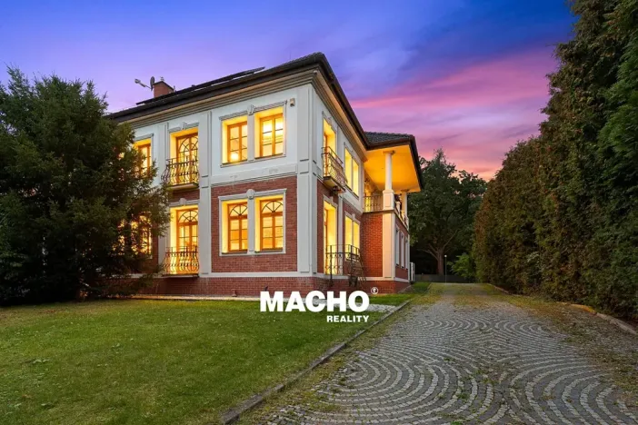 Prodej vily, Řitka, Lesní, 1181 m2