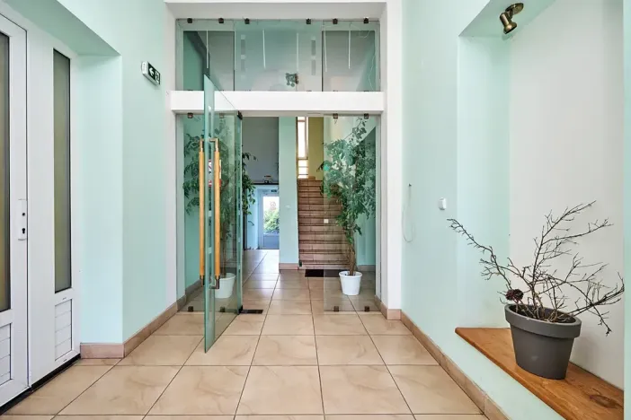 Prodej obchodního prostoru, Kladno, Vrapická, 1614 m2