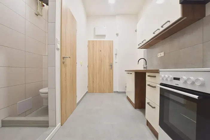 Pronájem bytu 1+kk, Praha - Holešovice, Milady Horákové, 30 m2