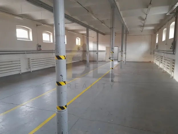 Pronájem skladu, Hodonín, Čajkovského, 800 m2