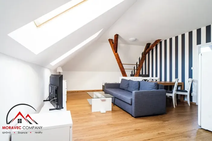 Pronájem bytu 1+kk, Ostrava, Cihelní, 43 m2