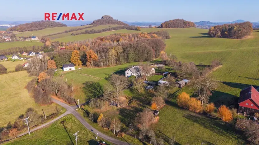 Prodej rodinného domu, Provodín, 290 m2