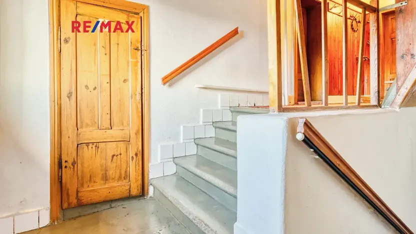 Prodej rodinného domu, Provodín, 290 m2