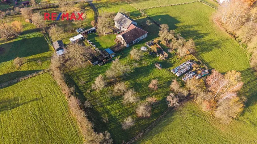 Prodej rodinného domu, Provodín, 290 m2