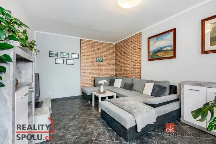 Prodej bytu 3+1, Hradec Králové - Nový Hradec Králové, Mandysova, 77 m2