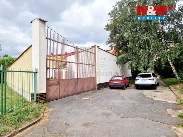 Pronájem obchodního prostoru, Chomutov, Vršovců, 120 m2