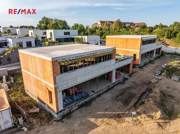 Prodej vily, Praha - Lysolaje, K Housličkám, 310 m2