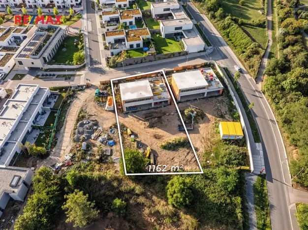 Prodej vily, Praha - Lysolaje, K Housličkám, 310 m2