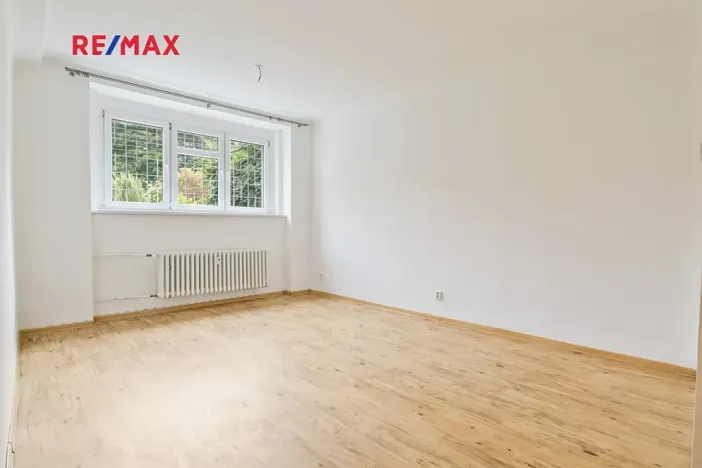 Prodej bytu 2+kk, Praha - Podolí, Podolská, 44 m2
