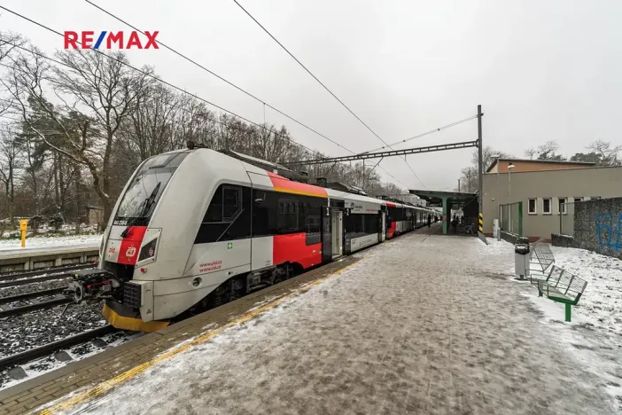 Prodej pozemku pro bydlení, Praha - Klánovice, Boušova, 1678 m2