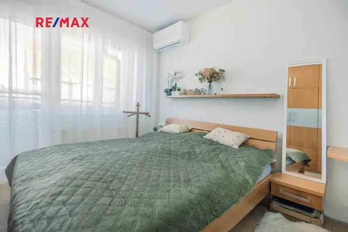 Prodej atypického bytu, Pardubice, Nerudova, 160 m2