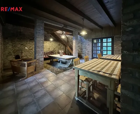 Prodej ubytování, Holetín, 800 m2