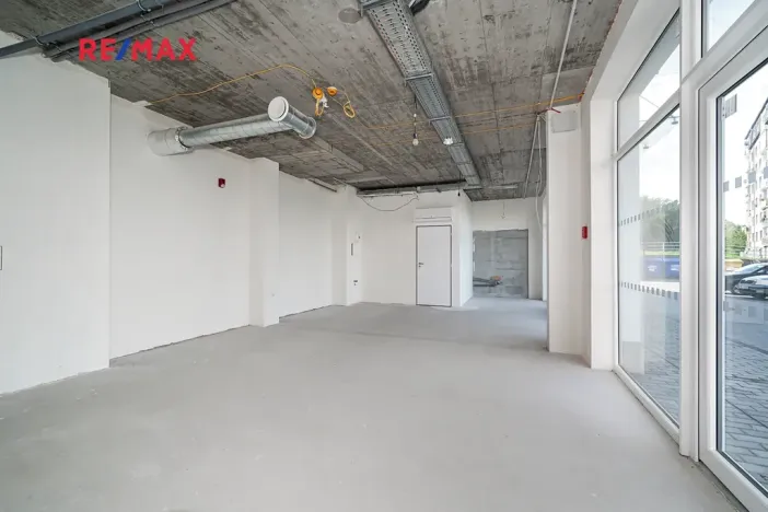 Pronájem ordinace, Milovice, Spojovací, 64 m2