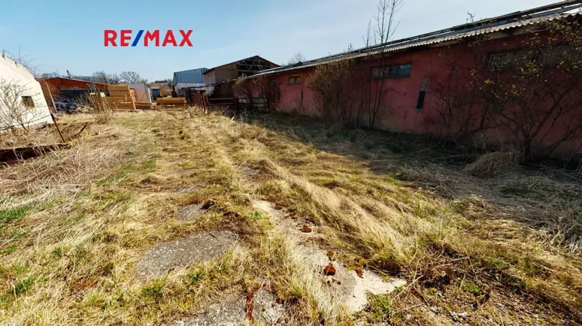 Prodej výrobních prostor, Radkov, 13527 m2