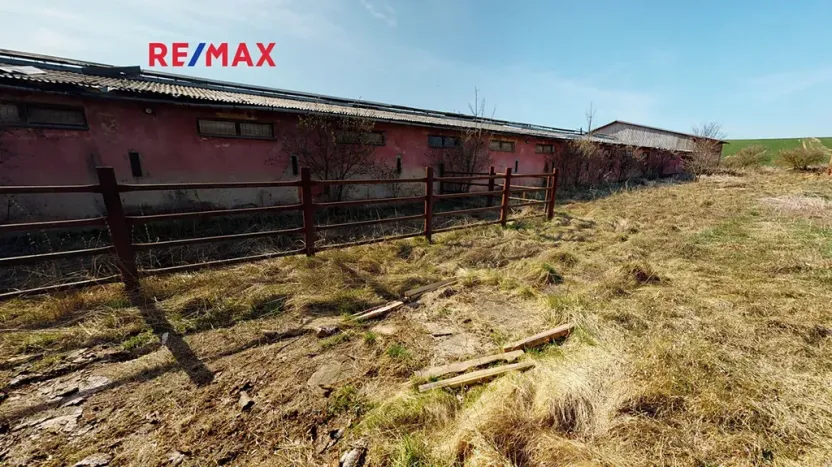 Prodej komerčního pozemku, Radkov, 36486 m2