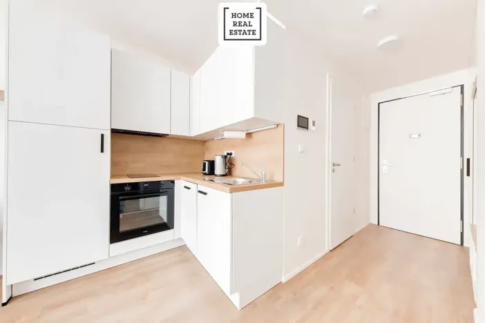 Prodej bytu 2+kk, Praha - Smíchov, Plzeňská, 27 m2