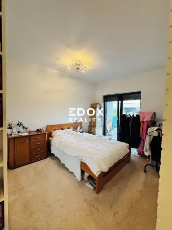 Prodej bytu 1+kk, Praha - Modřany, Pacholíkova, 61 m2