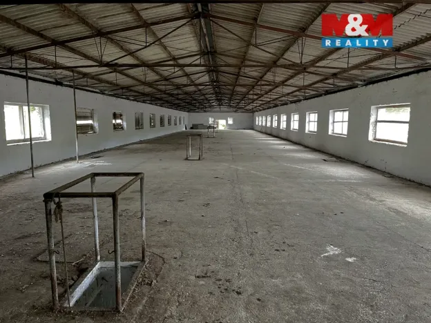Prodej zemědělského objektu, Dešenice, 1320 m2