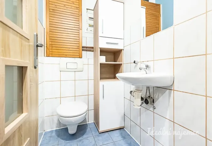 Pronájem bytu 2+kk, Praha - Záběhlice, Záběhlická, 58 m2