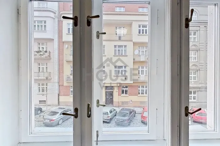 Prodej bytu 2+1, Praha - Bubeneč, Kyjevská, 64 m2