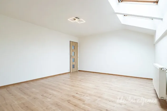 Pronájem bytu 3+1, Praha - Záběhlice, Záběhlická, 74 m2