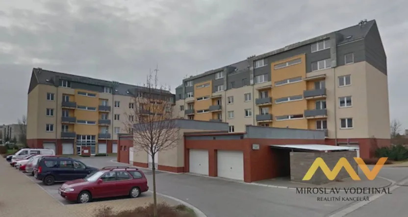 Pronájem bytu 1+kk, Hradec Králové - Třebeš, Ve Stromovce, 31 m2