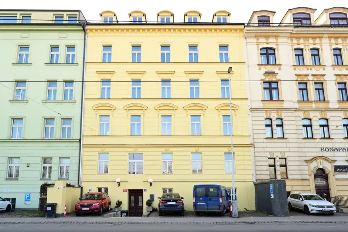 Pronájem bytu 1+kk, Praha - Smíchov, Radlická, 15 m2