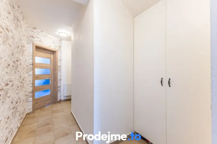 Pronájem bytu 2+kk, Znojmo, Staré vinice, 53 m2
