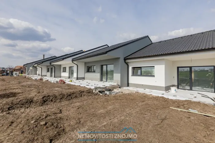 Prodej rodinného domu, Znojmo - Načeratice, 82 m2