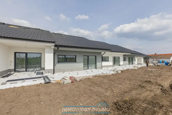 Prodej rodinného domu, Znojmo - Načeratice, 75 m2
