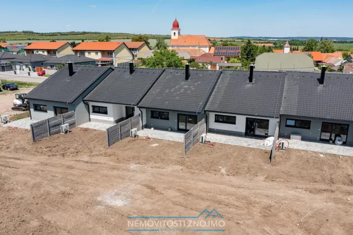 Prodej rodinného domu, Znojmo - Načeratice, 75 m2