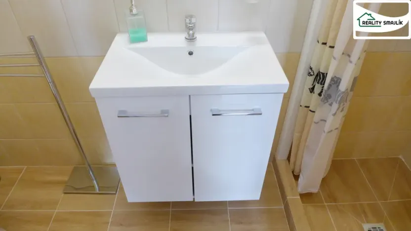 Prodej ubytování, Chodová Planá, Pohraniční stráže, 301 m2