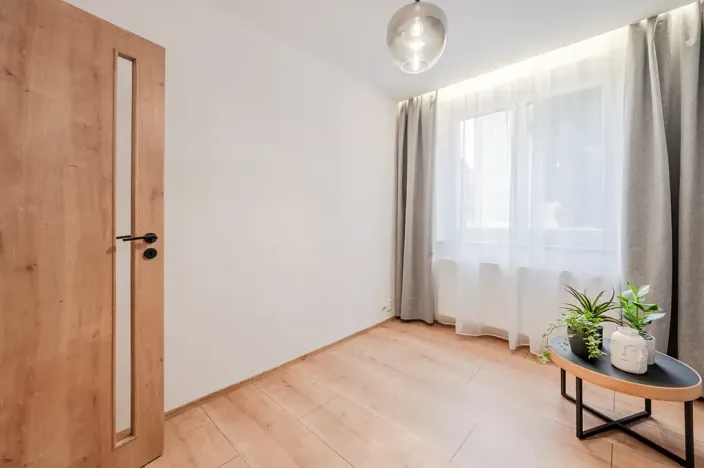 Prodej bytu 2+1, Praha - Malešice, Limuzská, 47 m2