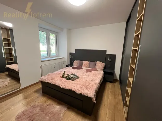Pronájem bytu 2+kk, Ostrava, 62 m2