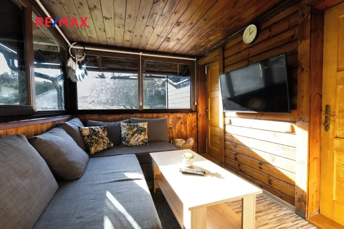 Prodej pozemku pro bydlení, Vonoklasy, 2025 m2