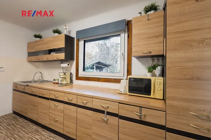 Prodej pozemku pro bydlení, Vonoklasy, 2025 m2