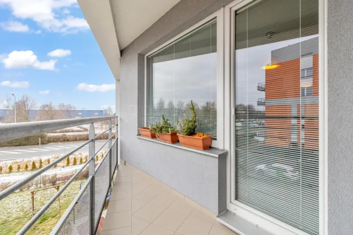 Prodej bytu 2+kk, Praha, Sazovická, 52 m2