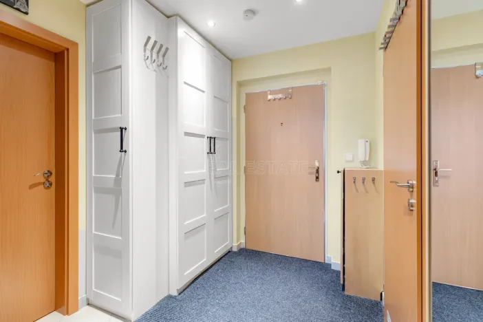 Prodej bytu 2+kk, Praha, Sazovická, 52 m2