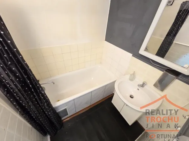 Pronájem bytu 3+1, Trutnov, Pomněnková, 61 m2