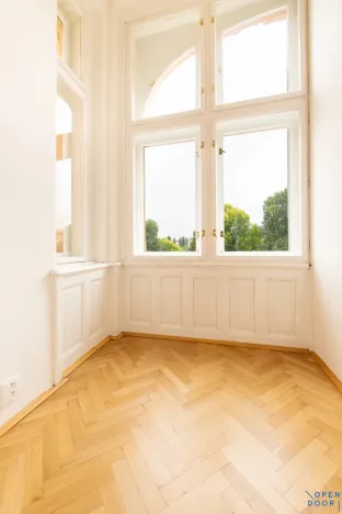 Prodej bytu 3+1, Praha - Nové Město, Masarykovo nábřeží, 100 m2