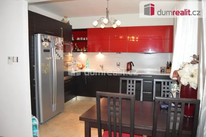 Pronájem bytu 3+1, Lošany, 80 m2