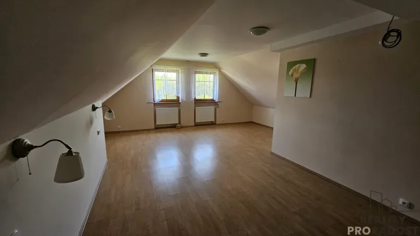 Prodej rodinného domu, Jesenice, Vestecká, 369 m2