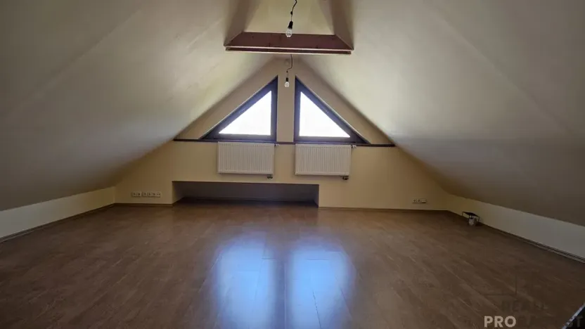 Prodej rodinného domu, Jesenice, Vestecká, 369 m2