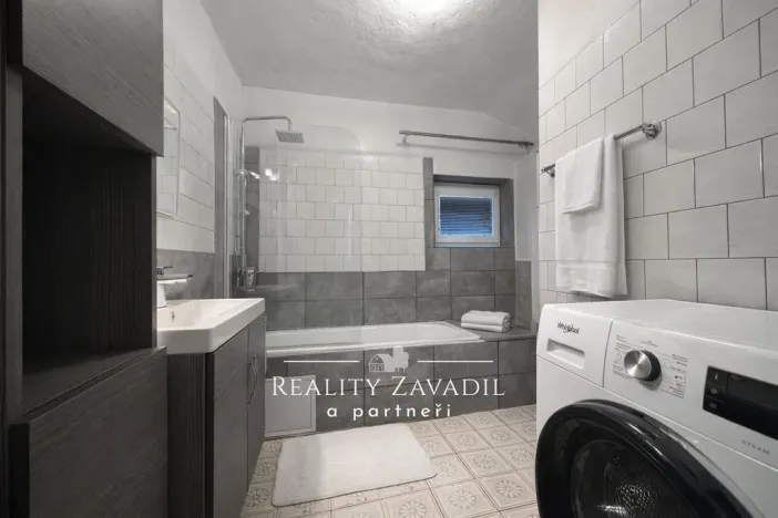 Prodej rodinného domu, Petrovice, 110 m2